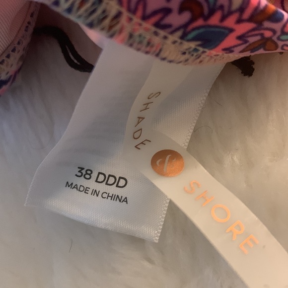 Shade and Shore 38DDD Halter - Picture 8 of 10